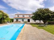 Maison 9 pièces 230 m²