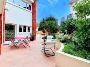 Maison 9 pièces 230 m²