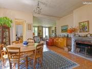 Maison 9 pièces 230 m²