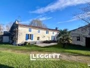 Maison 10 pièces 234 m²