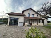 Maison 9 pièces 234 m²