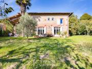 Maison 9 pièces 235 m² Maison 9 pièces 235 m²