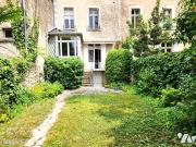 Maison 9 pièces 236 m²