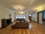 Maison 9 pièces 236 m²