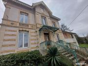 Maison 9 pièces 238 m²