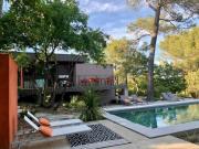 Maison 9 pièces 240 m²