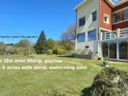 Maison 9 pièces 240 m²