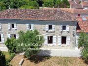 Maison 9 pièces 240 m²