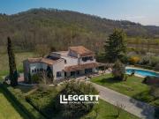 Maison 9 pièces 240 m²