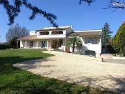 Maison 9 pièces 242 m²