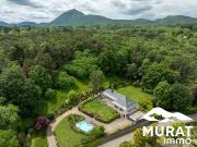 Maison 9 pièces 242 m²