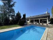 Maison 9 pièces 243 m²