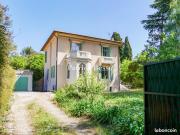 Maison 9 pièces 243 m²