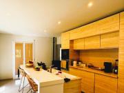 Maison 9 pièces 244 m²