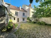 Maison 9 pièces 245 m²