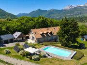 Maison 9 pièces 245 m²