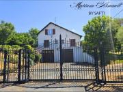 Maison 9 pièces 245 m²