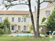 Maison 9 pièces 250 m²