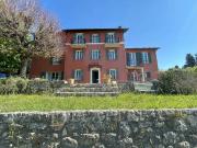 Maison 9 pièces 250 m²