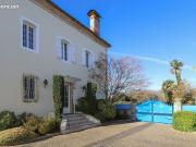 Maison 9 pièces 250 m²