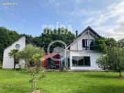 Maison 9 pièces 253 m²