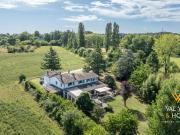 Maison 9 pièces 254 m²