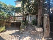 Maison 9 pièces 256 m²