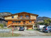 Maison 9 pièces 256 m²
