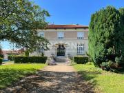 Maison 9 pièces 262 m²