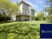 Maison 9 pièces 262 m²