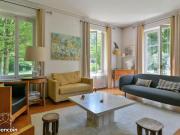 Maison 9 pièces 262 m²