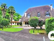 Maison 9 pièces 264 m²