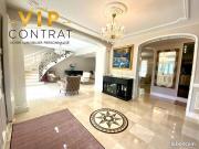 Maison 9 pièces 264 m²