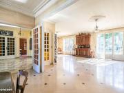 Maison 9 pièces 265 m²