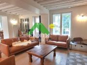 Maison 9 pièces 265 m²