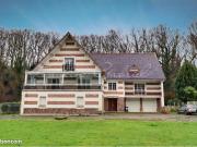 Maison 9 pièces 265 m²