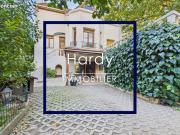 Maison 9 pièces 266 m²