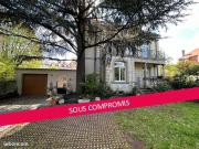 Maison 9 pièces 270 m²