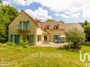 Maison 9 pièces 270 m²