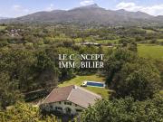 Maison 9 pièces 270 m²