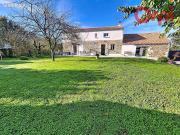 Maison 9 pièces 275 m²