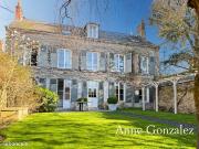 Maison 9 pièces 275 m²