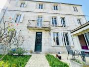 Maison 9 pièces 279 m²