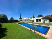 Maison 9 pièces 280 m²