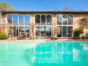 Maison 9 pièces 280 m²