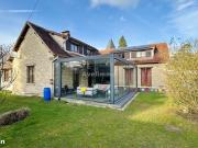 Maison 9 pièces 280 m²