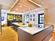 Maison 9 pièces 280 m²