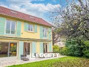 Maison 9 pièces 267 m²