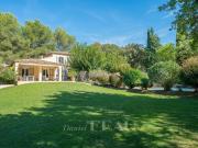 Maison 9 pièces 289 m²