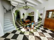 Maison 9 pièces 380 m²